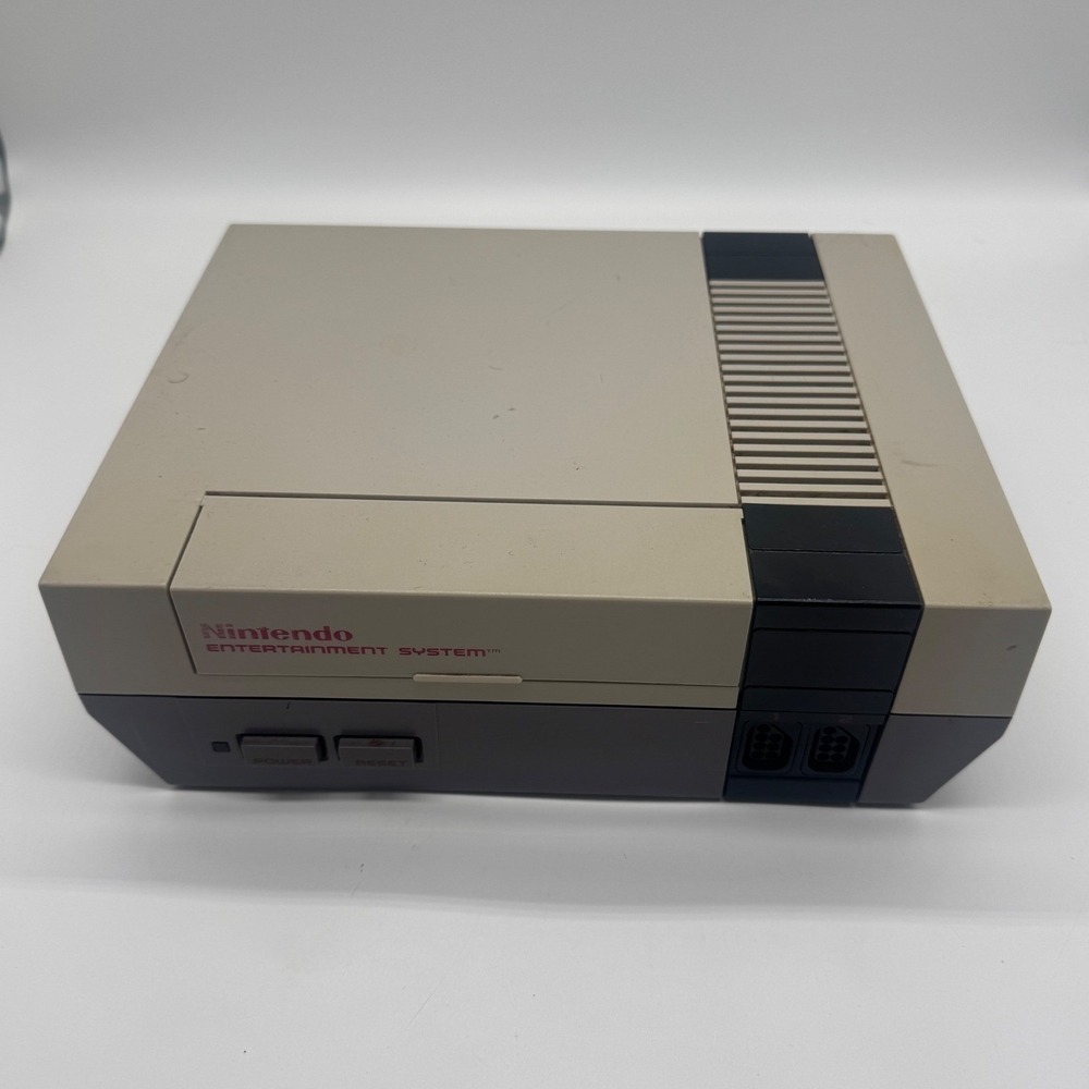 Nintendo Entertainment System NES-001 Console Original 1985 Untested As Is